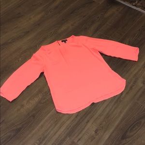 Size XS 3/4 length blouse